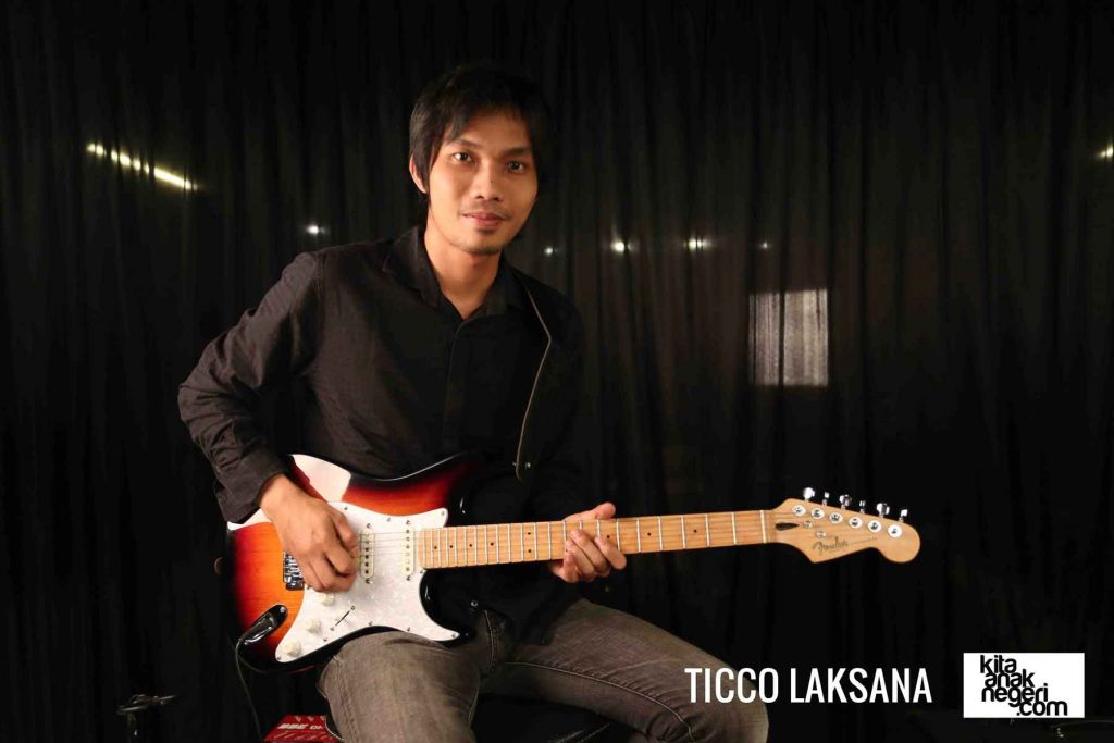 Belajar Gitar Elektrik : Tico Laksana – Belajar membuat Part Solo