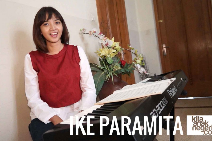 Belajar Menyanyi : Ike Paramita – Berlatih Mixvoice