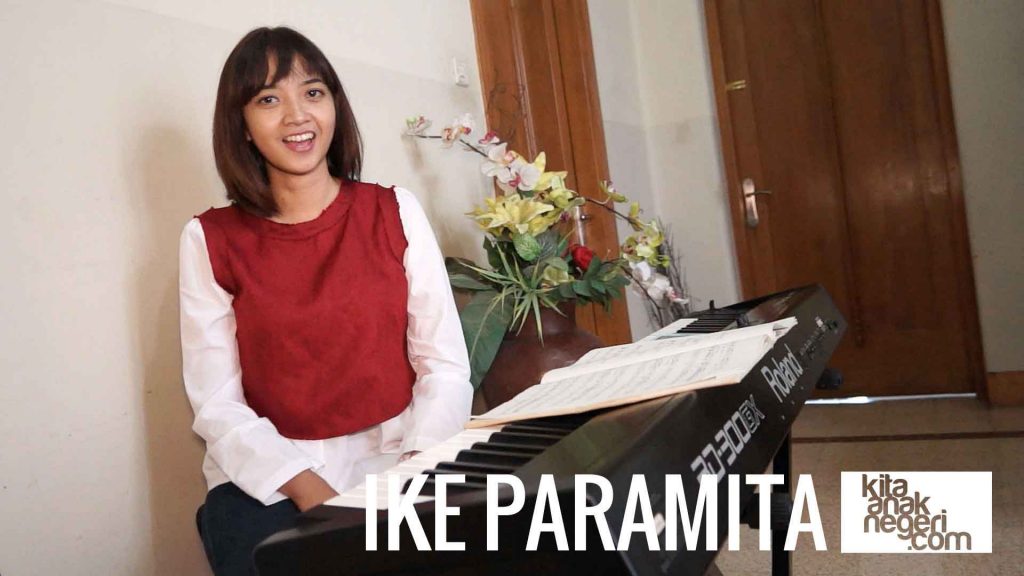 Belajar Menyanyi : Ike Paramita – Berlatih Mixvoice