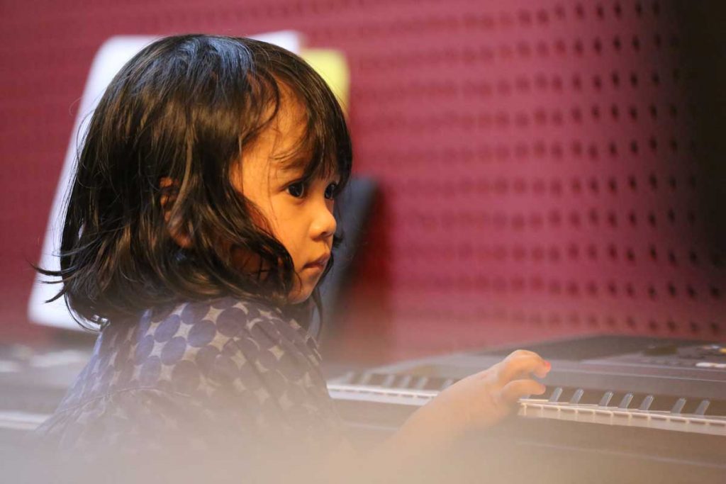 Musik Klasik Dapat Mencerdaskan Anak, Itu Mitos!