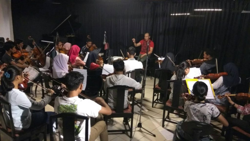 Latihan Pertama Konser Kemerdekaan KITA String Unlimited Berlangsung Lancar!