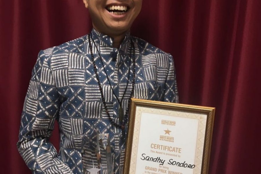 Sandhy Sondoro Memang Tak Pernah Bosan Menoreh Prestasi