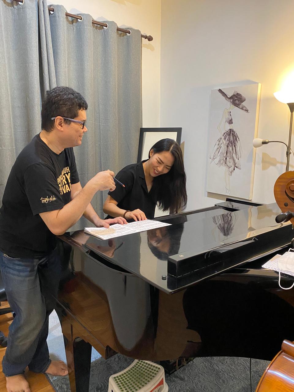 Yuk Bantuin Gerakan “Indonesia Bangkitkan Genre Piano 4-Tangan”! 